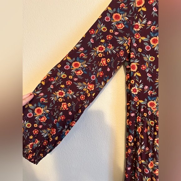 Old Navy Floral Dress - Picture 5 of 7